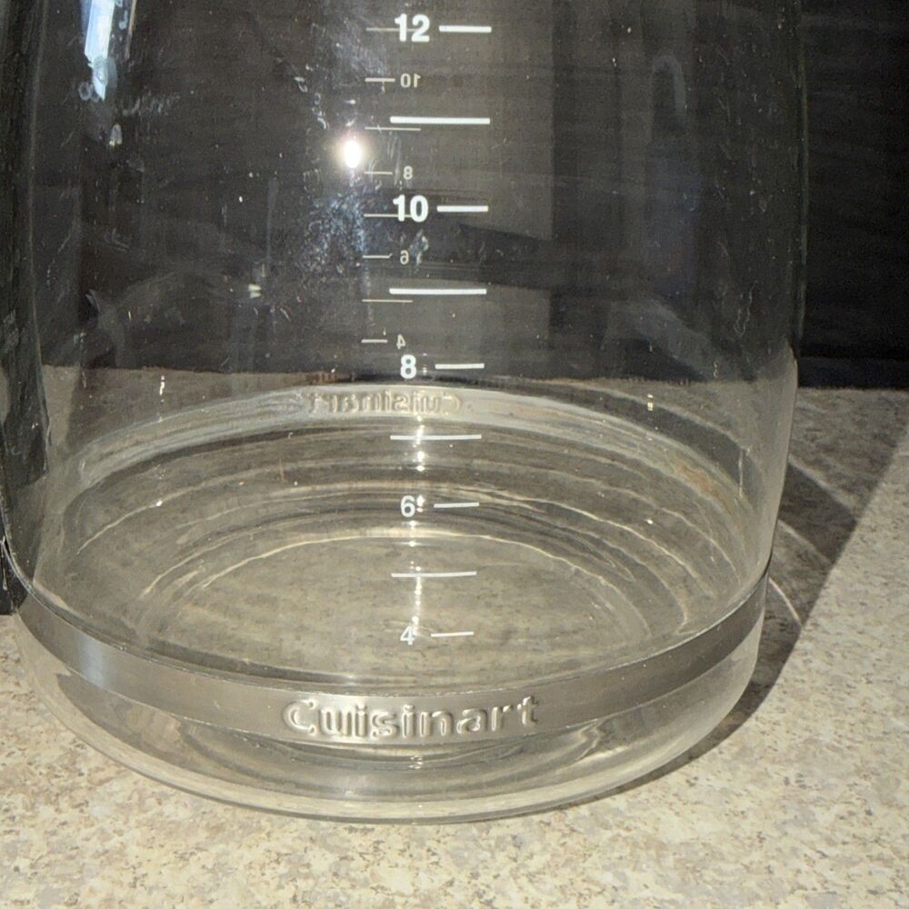 Cuisinart 12 Cup Coffee Maker Replacement Glass Carafe Black/ Lid - Picture 4 of 4